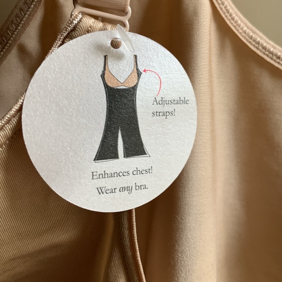 SPANX bodysuit. (M) New with tags. - Picture 3 of 4